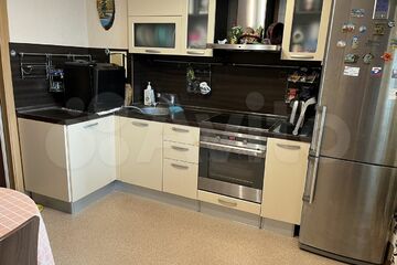 2-к квартира, 65,7 м², 6/10 эт.