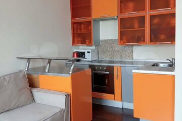 2-к квартира, 50 м², 10/10 эт.
