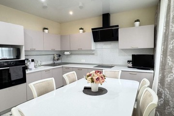 3-к квартира, 79,8 м², 7/17 эт.