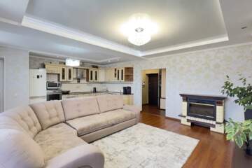 2-к квартира, 103 м², 9/10 эт.