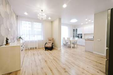 2-к квартира, 79,9 м², 7/8 эт.