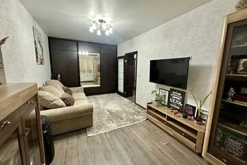 2-к квартира, 52 м², 6/14 эт.